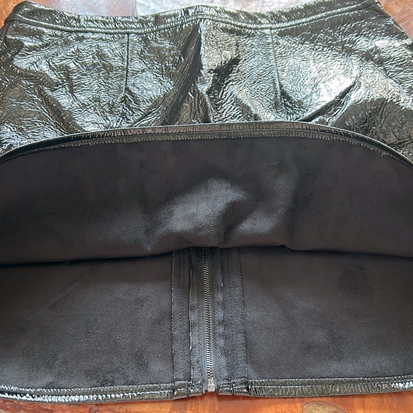 Wet Look Poly Zipper with Velvet Suede Interior Thick Sexy Vintage Mark Avon L M - Picture 4 of 7